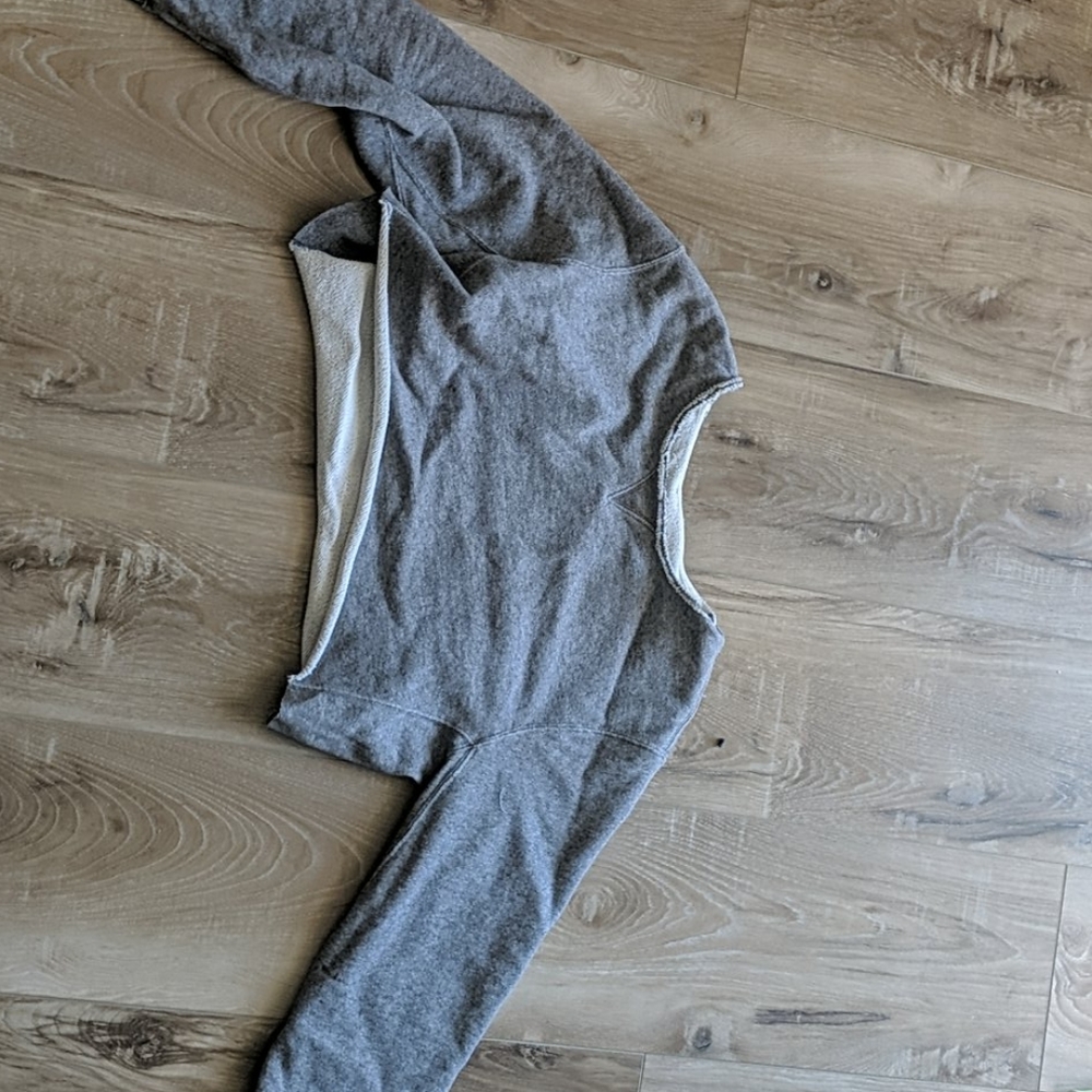 Sweatshirt?